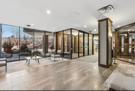 1235 Yale Place Minneapolis MN 55403