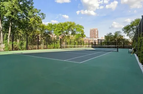 1235 Yale Place Minneapolis MN 55403