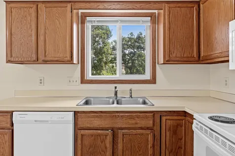 10563 Martin Street NW Coon Rapids MN 55433