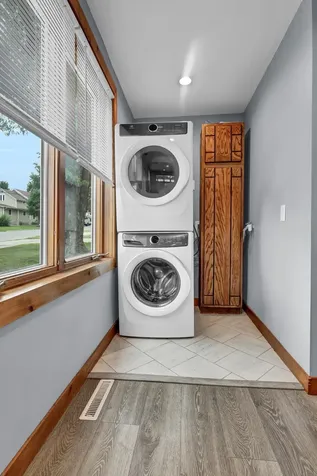 303 N Lakeshore Drive Lake City MN 55041