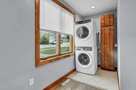 303 N Lakeshore Drive Lake City MN 55041