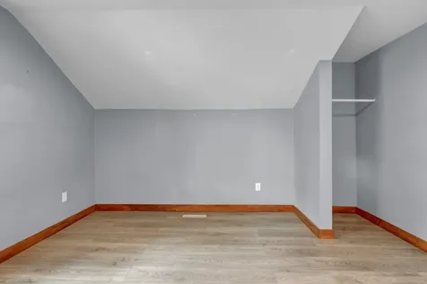 303 N Lakeshore Drive Lake City MN 55041