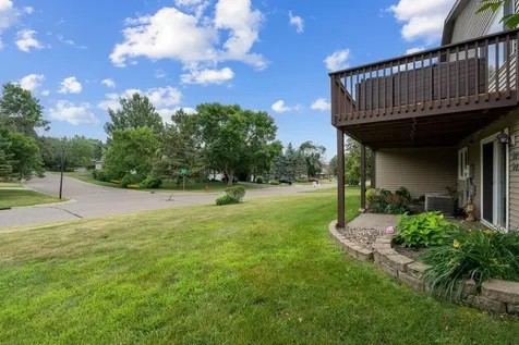 9257 Dartford Road Woodbury MN 55125
