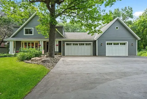 5710 Oakview Lane N Plymouth MN 55442