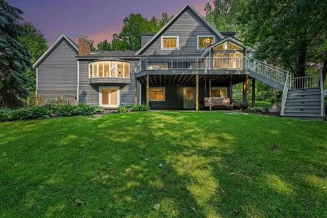 5710 Oakview Lane N Plymouth MN 55442
