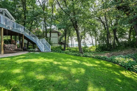 5710 Oakview Lane N Plymouth MN 55442