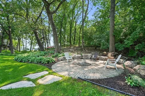 5710 Oakview Lane N Plymouth MN 55442