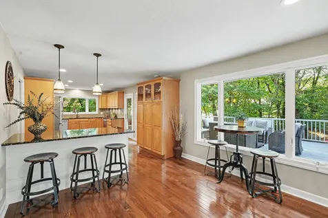 5710 Oakview Lane N Plymouth MN 55442