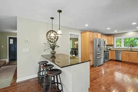 5710 Oakview Lane N Plymouth MN 55442