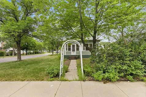 800 15th Avenue S Saint Cloud MN 56301