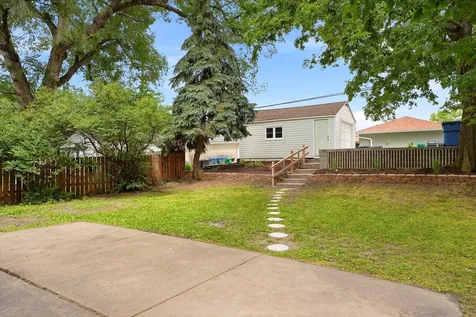 5609 27th Avenue S Minneapolis MN 55417