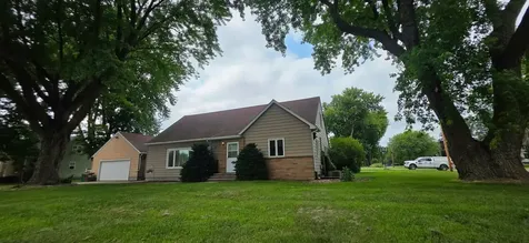 107 Park Avenue E Hollandale MN 56045