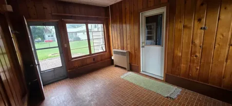107 Park Avenue E Hollandale MN 56045