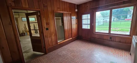 107 Park Avenue E Hollandale MN 56045