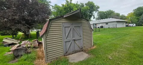 107 Park Avenue E Hollandale MN 56045