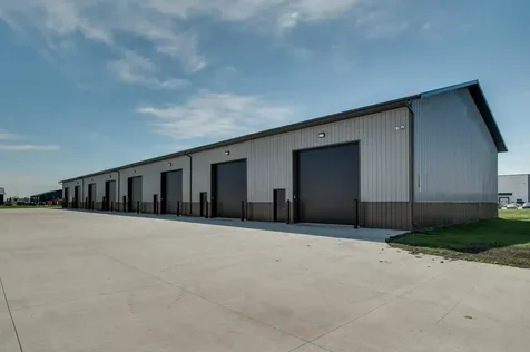 5598 13th Avenue N Fargo ND 58102