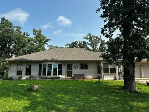52404 320th Street Blooming Prairie MN 55917