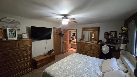 197 2nd Street NE Clarks Grove MN 56016