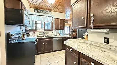 829 3rd Avenue Madison MN 56256