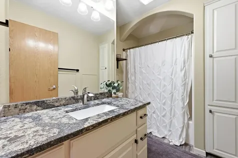 3532 Lincoln Street S Fargo ND 58104