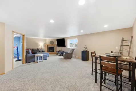 3532 Lincoln Street S Fargo ND 58104