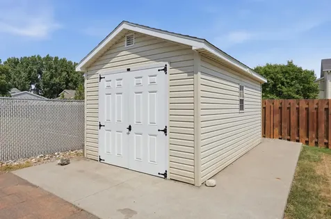 3532 Lincoln Street S Fargo ND 58104