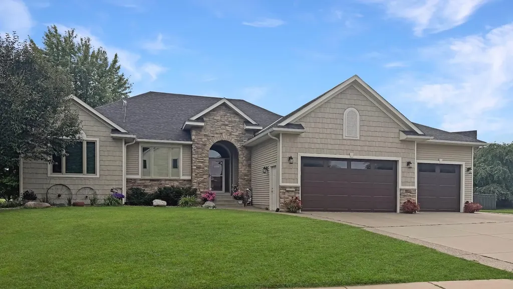 912 Superior Drive Northfield MN 55057