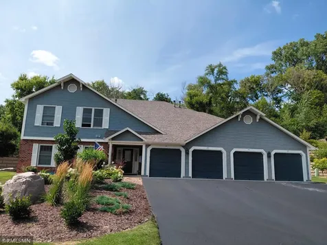 5237 Balmoral Lane Bloomington MN 55437