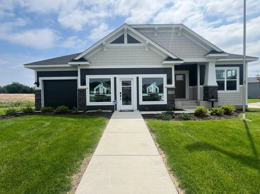 1198 Woods Creek Drive Delano MN 55328