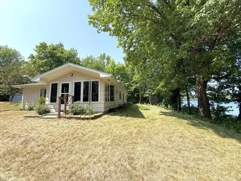 35689 Adams Point Trail Frazee MN 56544