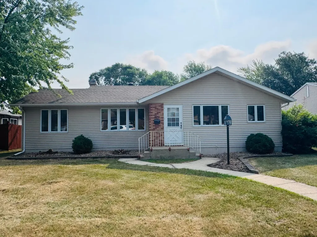 508 Kneale Avenue S Thief River Falls MN 56701