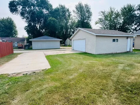 508 Kneale Avenue S Thief River Falls MN 56701