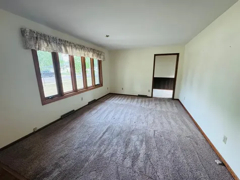 508 Kneale Avenue S Thief River Falls MN 56701