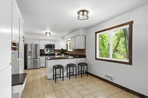 2419 Hidden Valley Lane Stillwater MN 55082