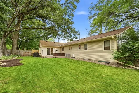 2419 Hidden Valley Lane Stillwater MN 55082