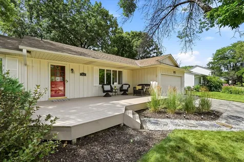 2419 Hidden Valley Lane Stillwater MN 55082