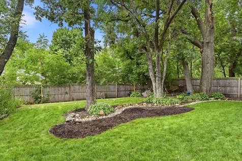 2419 Hidden Valley Lane Stillwater MN 55082