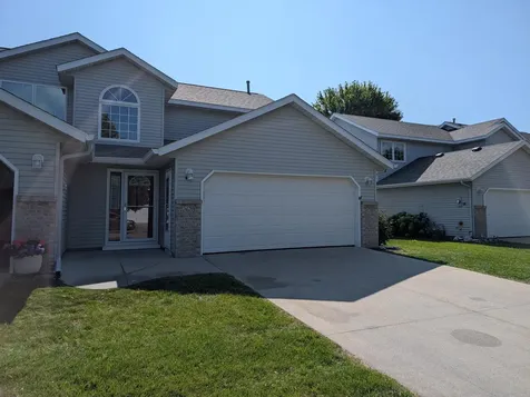 2628 Viola Heights Drive NE Rochester MN 55906
