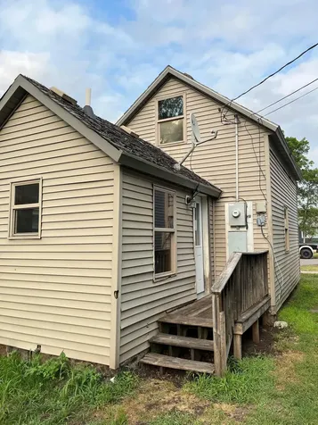 607 3rd Street NE Little Falls MN 56345