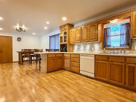 726 5th Avenue Brewster MN 56119