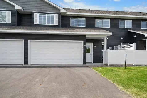 1773 Cleveland Court S Cambridge MN 55008