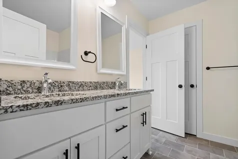 1773 Cleveland Court S Cambridge MN 55008