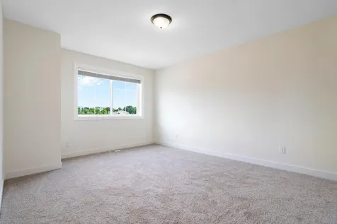 1773 Cleveland Court S Cambridge MN 55008