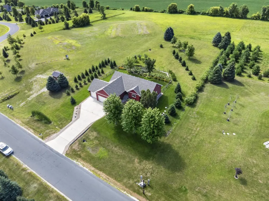 5655 154th Street E Faribault MN 55021