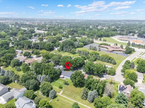 1114 34th Street NW Rochester MN 55901