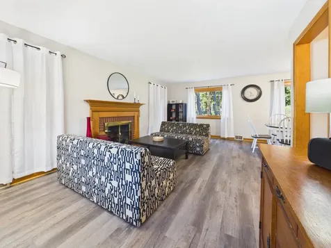 1209 Pine Street W Stillwater MN 55082