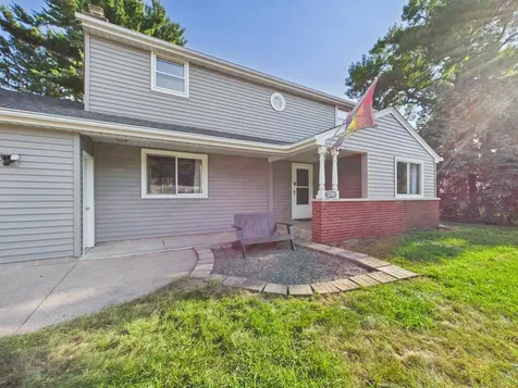 1209 Pine Street W Stillwater MN 55082