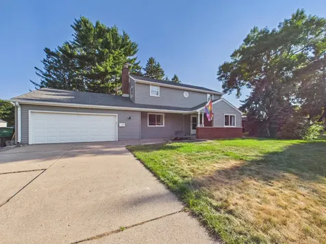 1209 Pine Street W Stillwater MN 55082