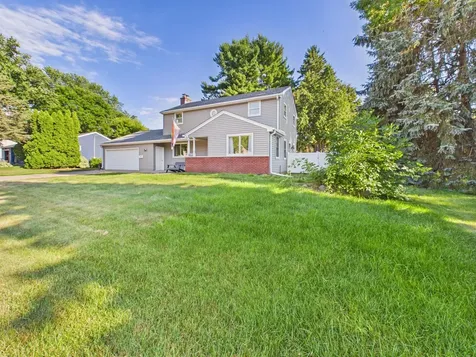 1209 Pine Street W Stillwater MN 55082