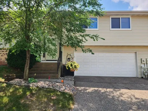 4444 Woodgate Court Eagan MN 55122